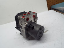 Load image into Gallery viewer, ABS PUMP BMW 325i 330i 2001 01 02 03 04 05 - MRK237139
