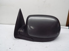 Load image into Gallery viewer, Side View Door Mirror GMC Yukon 2001 - MRK238259

