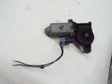 Load image into Gallery viewer, Power Window Motor  SUBURBAN 1500 2005 - MRK239069
