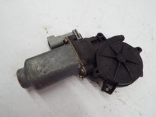 Load image into Gallery viewer, POWER WINDOW MOTOR Ford F250Sd F350SD F450SD Excursion  00 01 - 10 Front Left - MRK239130
