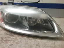 Load image into Gallery viewer, HEADLIGHT LAMP ASSEMBLY Audi Q7 2007 07 2008 08 2009 09 Right - CTL239386

