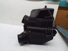 Load image into Gallery viewer, AIR CLEANER BOX Honda CR-V 2007 07 2008 08 2009 09 - MRK239866

