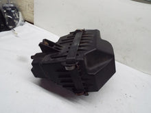 Load image into Gallery viewer, AIR CLEANER BOX Honda CR-V 2007 07 2008 08 2009 09 - MRK239866
