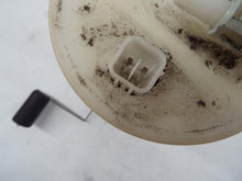 Load image into Gallery viewer, FUEL PUMP Honda CR-V 2007 07 2008 08 2009 09 2010 10 2011 11 - MRK239867
