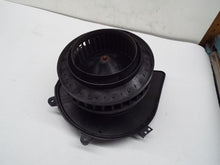 Load image into Gallery viewer, FRONT A/C HEATER BLOWER MOTOR Deville DHS DTS Seville 98-02 - MRK239938
