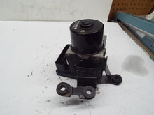 Load image into Gallery viewer, ABS PUMP Volkswagen Beetle 2004 04 2005 05 2006 06 2007 07 - MRK240295
