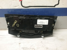 Load image into Gallery viewer, Temperature Controls Nissan Rogue 2017 - CTL243156
