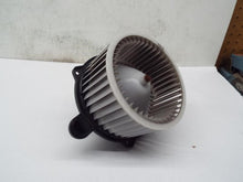 Load image into Gallery viewer, FRONT A/C HEATER BLOWER MOTOR Santa Fe Tucson Veracruz 07-16 - MRK243822
