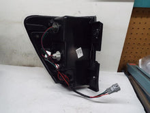 Load image into Gallery viewer, TAIL LIGHT LAMP ASSEMBLY Chevrolet Equinox 05 06 07 08 09 Right - MRK243849
