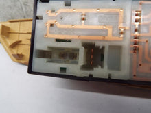 Load image into Gallery viewer, DRIVERS MASTER WINDOW SWITCH Murano 2005 05 2006 06 - MRK244325
