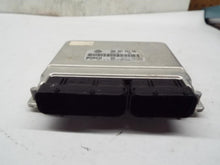 Load image into Gallery viewer, ECU ECM COMPUTER Passat 2003 03 6 cyl - MRK245233
