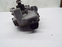 Load image into Gallery viewer, WINDSHIELD WIPER MOTOR Hyundai Santa Fe 09 10 11 12 - MRK245585
