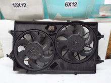 Load image into Gallery viewer, RADIATOR FAN ASSEMBLY Ford Focus 2005 05 2006 06 2007 07 - MRK246303
