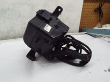 Load image into Gallery viewer, Fuse Box Kia Soul 2011 - MRK246795
