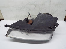 Load image into Gallery viewer, HEADLIGHT LAMP ASSEMBLY Ford Focus 2005 05 2006 06 2007 07 Right - MRK246861
