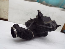 Load image into Gallery viewer, AIR CLEANER BOX Nissan Rogue 2008 08 2009 09 2010 10 2011 11 - MRK247596
