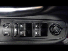 Load image into Gallery viewer, Window Switch Jeep Renegade 2017 - CTL247865
