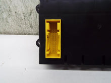 Load image into Gallery viewer, TEMPERATURE CONTROLS Ford F150 Pickup 04 05 06 07 08 - MRK248002
