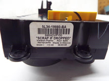 Load image into Gallery viewer, TEMPERATURE CONTROLS Ford F150 Pickup 04 05 06 07 08 - MRK248002
