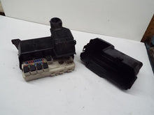 Load image into Gallery viewer, FUSE BOX Murano 2003 03 2004 04 2005 05 2006 06 2007 07 - MRK249122
