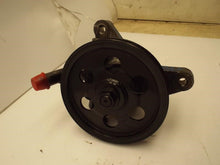 Load image into Gallery viewer, POWER STEERING PUMP Honda Odyssey 1999 99 00 - 04 - MRK249521
