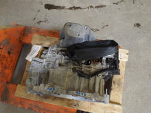 Load image into Gallery viewer, Transmission Dodge Dart 2016 - MRK249643

