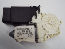 Load image into Gallery viewer, Power Window Motor Volkswagen Jetta 2000 - MRK249852
