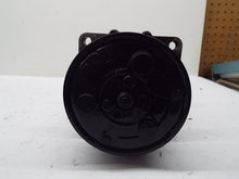 Load image into Gallery viewer, AC COMPRESSOR Golf Jetta 1999 99 00 01 02 03 04 05 - MRK249859
