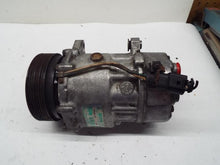 Load image into Gallery viewer, AC COMPRESSOR Golf Jetta 1999 99 00 01 02 03 04 05 - MRK249859
