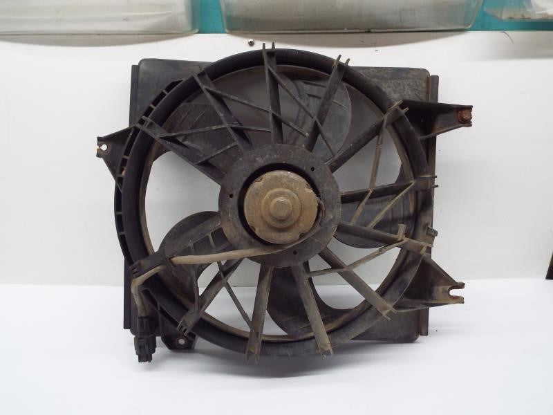 RADIATOR FAN W MOTOR Hyundai Elantra Tiburon 96 - 01 - MRK249925