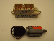 Load image into Gallery viewer, IGNITION SWITCH B-2300 B-2500 B-4000 F350 92 - 04 - MRK250406
