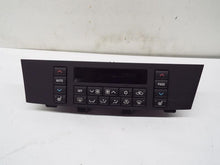Load image into Gallery viewer, Temperature Controls Buick Lacrosse 2006 - MRK251028

