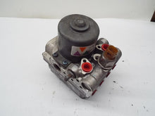 Load image into Gallery viewer, ABS PUMP CTS 2005 05 2006 06 2007 07 - MRK251836
