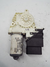 Load image into Gallery viewer, Power Window Motor Volkswagen Jetta 2000 - MRK251880
