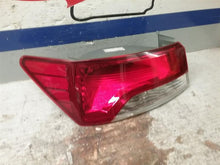 Load image into Gallery viewer, TAIL LAMP LIGHT - CTL252310
