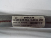 Load image into Gallery viewer, WIPER MOTOR Volvo V70 v40 S70 2005 05 06 07 08 09 10 - MRK252322
