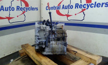 Load image into Gallery viewer, Transmission Kia Forte 2010 - CTL252324

