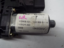 Load image into Gallery viewer, Power Window Motor Volkswagen Golf 2004 - MRK252486
