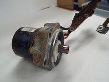 Load image into Gallery viewer, POWER STEERING PUMP Honda Fit 2007 07 2008 08 - MRK252651
