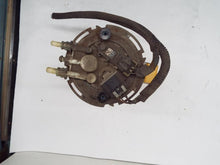 Load image into Gallery viewer, Fuel Pump Yukon XL Suburban 1500 2000 00 2001 01 - MRK252834
