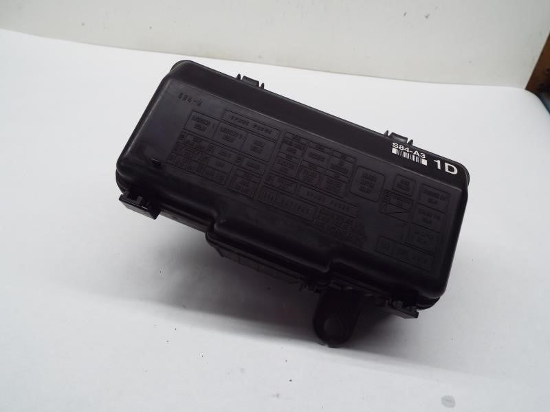 Fuse Box Honda Accord 2001 - MRK253113