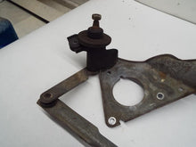 Load image into Gallery viewer, Windshield Wiper Transmission Buick Lesabre 2000 - MRK253139
