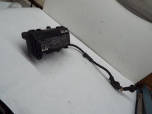 Load image into Gallery viewer, FUSE BOX Honda Pilot 2004 04 2005 05 2006 06 2007 07 2008 08 - MRK253509
