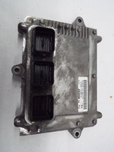 Load image into Gallery viewer, ECU ECM COMPUTER Honda Pilot 2006 06 2007 07 4x4 - MRK253613
