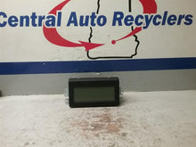 Load image into Gallery viewer, INFO-GPS SCREEN Hyundai Genesis 2009 09 2010 10 - CTL254085
