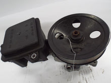 Load image into Gallery viewer, Power Steering Pump Chrysler Crossfire 2007 - MRK254823
