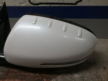 Load image into Gallery viewer, SIDE VIEW DOOR MIRROR Kia Cadenza 2014 14 2015 15 2016 16 Left - CTL255008
