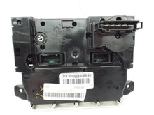 Load image into Gallery viewer, TEMPERATURE CONTROLS Cooper Clubman Countryman 11 12 13 14 - MRK255277
