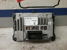 Load image into Gallery viewer, Radio Jeep Cherokee 2017 - CTL256431
