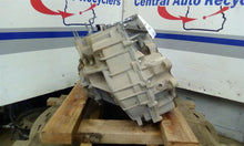 Load image into Gallery viewer, TRANSMISSION Ford Taurus 2013 13 FWD - CTL261949
